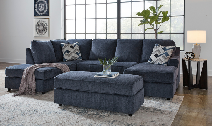 Albar Place U-Shape 2-Piece Sectional in Cobalt