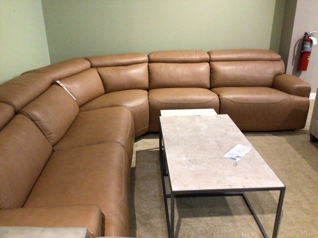 Aline Sectional