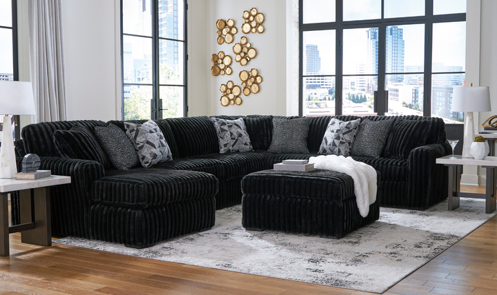 Modern Heritage Midnight-Madness U-Shape 4-Pieces Sectional Sofa with Chaise