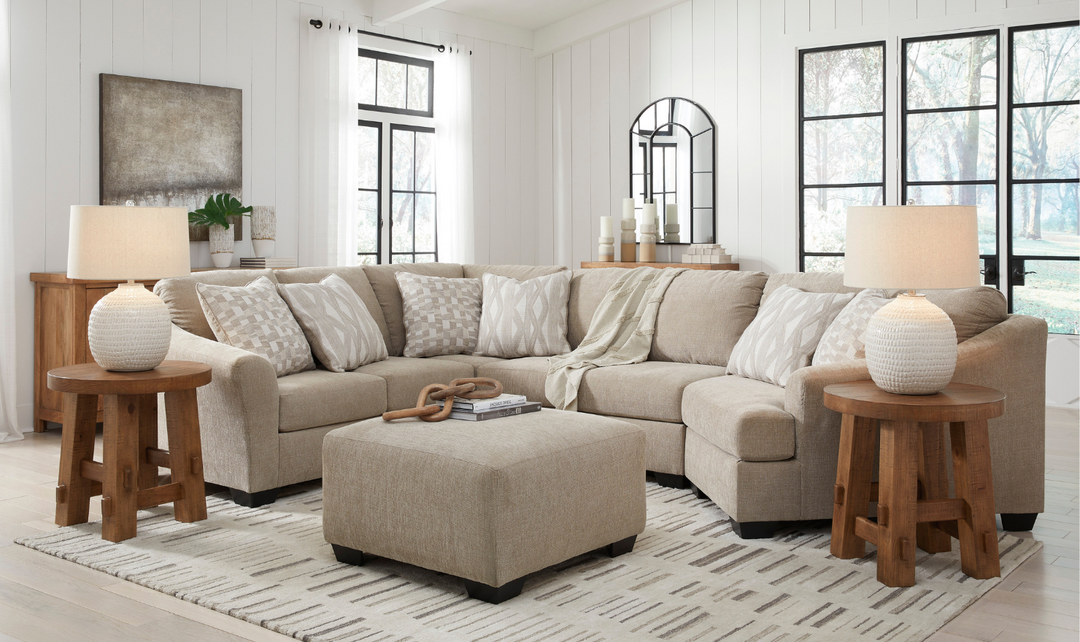 Brogan Bay 3-Piece Sectional with Cuddler in Cork