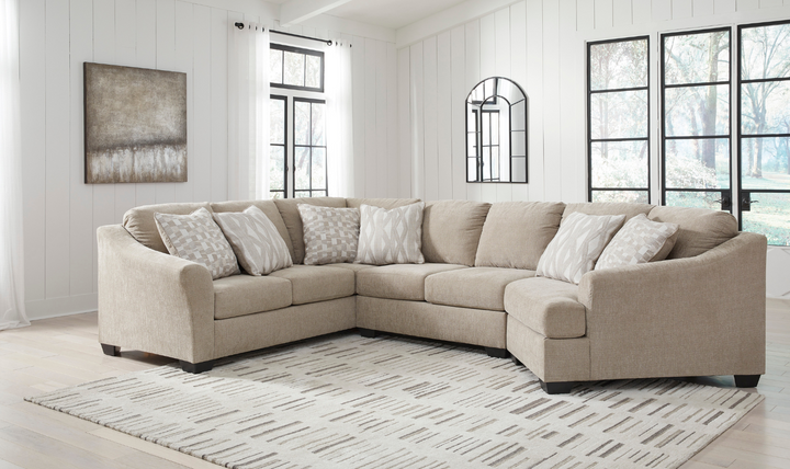 Brogan Bay 3-Piece Sectional with Cuddler in Cork