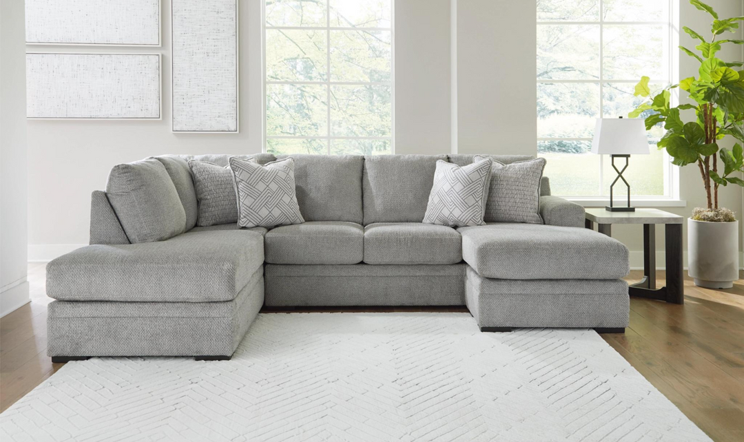 Casselbury 2-Piece Polyester Sectional with Chaise