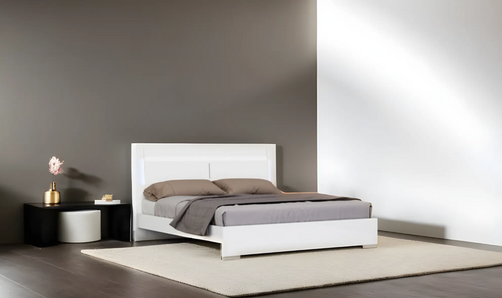 Ellica Low Profile Bed in White-Jennifer Furniture