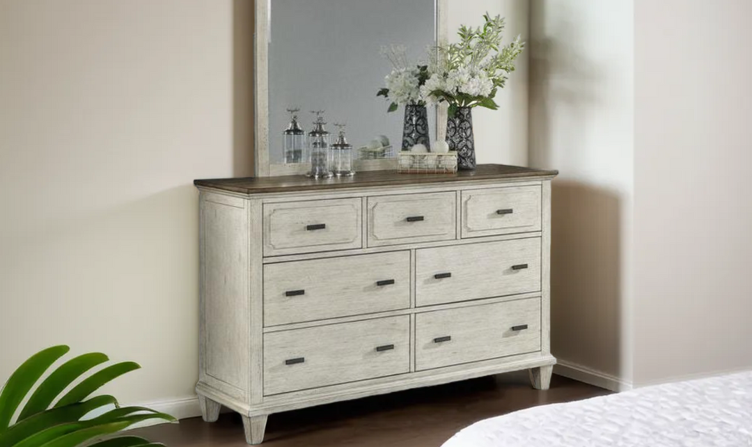 Flexsteel Newport 7 Drawers Dresser With Mirror Option