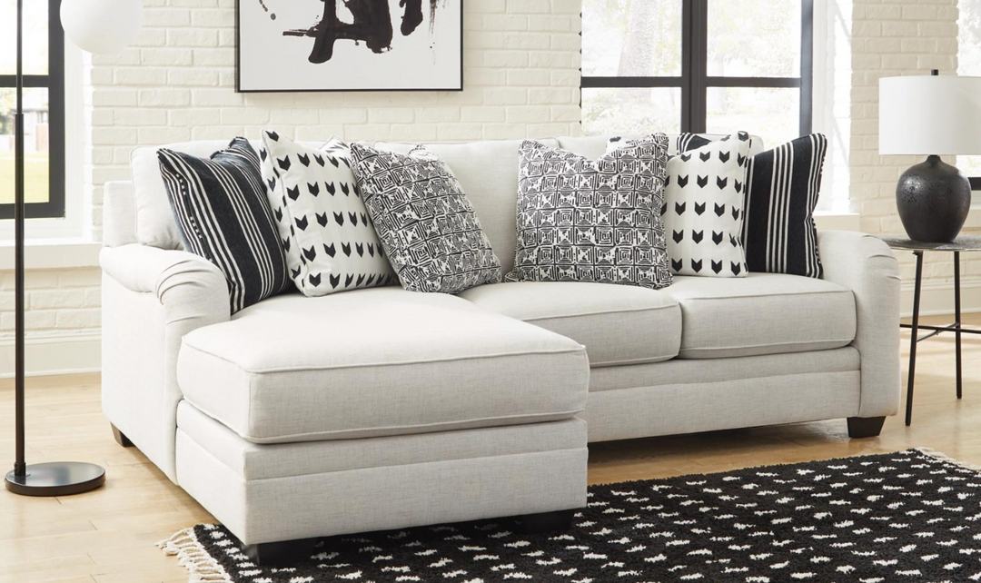 Huntsworth Sectional Sofa With Chaise In Gray