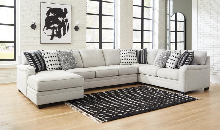 Huntsworth Sectional Sofa With Chaise In Gray