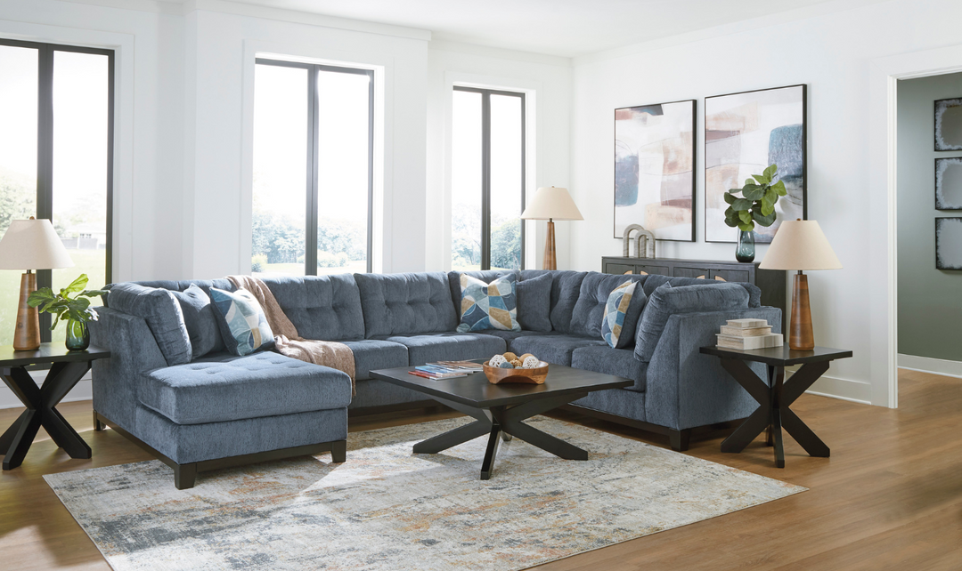 Maxon Place 3-Piece Sectional with Chaise