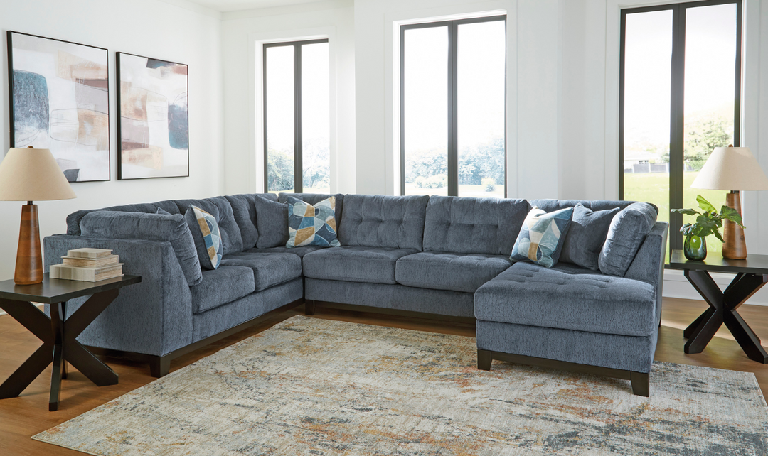 Maxon Place 3-Piece Sectional with Chaise