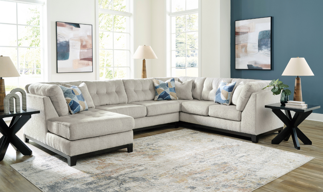 Maxon Place 3-Piece Sectional with Chaise