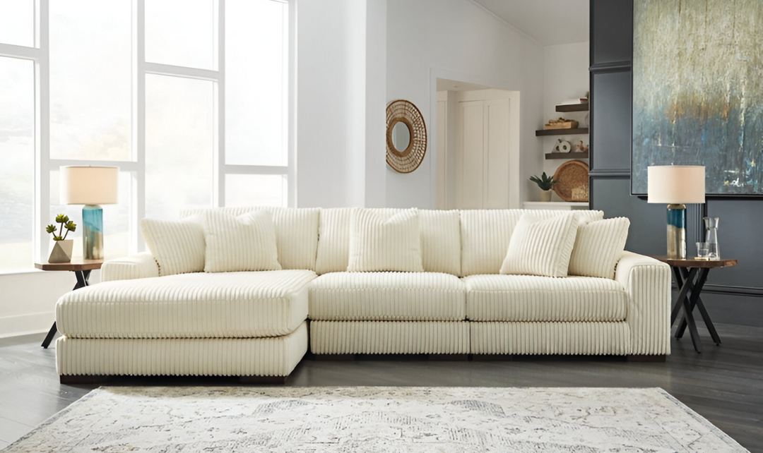Modern Heritage Lindyn 3-Piece Fabric Sectional with Chaise (RAF/LAF)