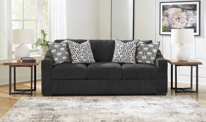 Wryenlynn Living Room Set With Accent pillows