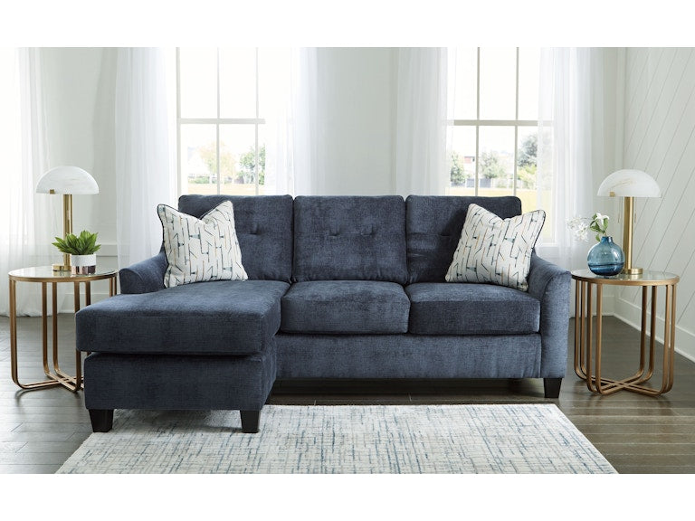 Amity Bay Sofa Chaise